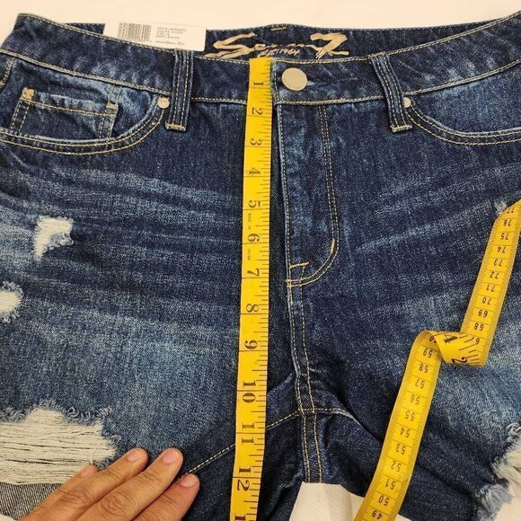 Seven7 Size 10 Women's Weekend Shorts Fray Hem Denim NWT K2 - Picture 4 of 8